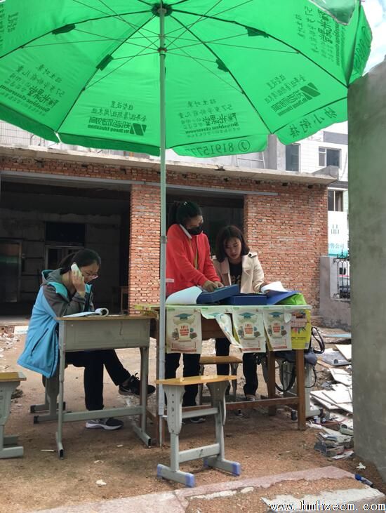 彰显大爱精神 倡导奉献理念 集团工会组织走访慰问员工活动