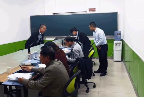 郑老师2018年度年检评估工作顺利开展